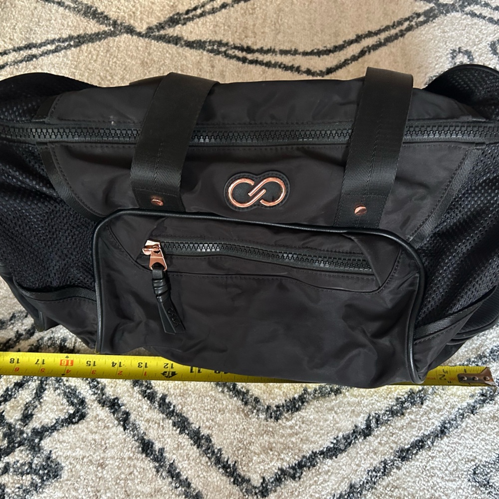 Calia black and rose gold gym bag